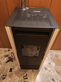 Stufa a pellet nuova