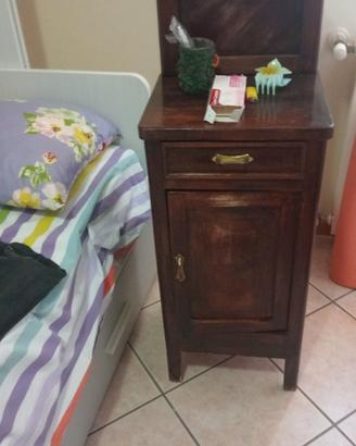 comodino anni 50