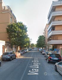 Ostia bilocale arredato