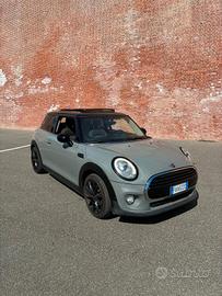 Mini Cooper d