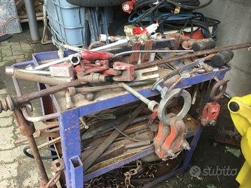 Attrezzi da carrozzeria