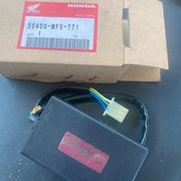 Honda centralina vt 500 c 1983 30400MF5771