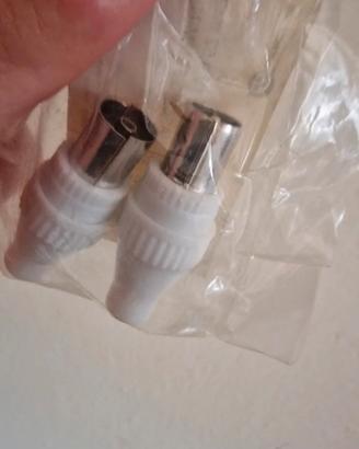 connettori antenna TV