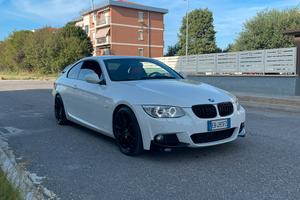 BMW 330d E92 - 2010 - 65900km