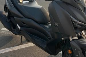 Yamaha X-Max 125 ABS Business MAT DARK GRAY METALL