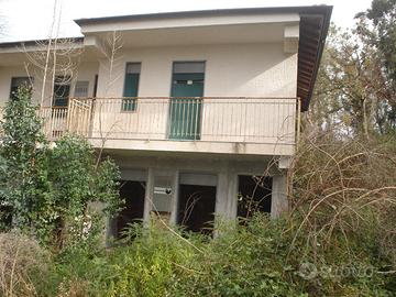 RGE 85/2012 Tribubale Patti - Lotto 1)