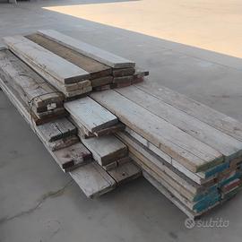 Tavole in legno per ponteggi