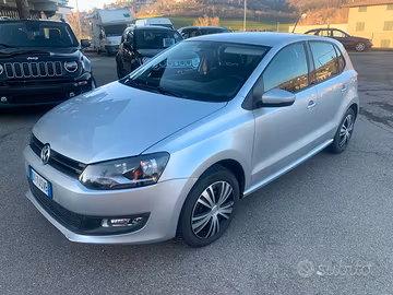 Volkswagen Polo tdi-completamente manutentata 1600