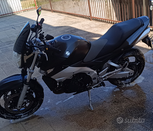 Suzuki Gsr 600