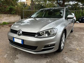 VOLKSWAGEN GOLF 1.6 TDi - 2013