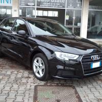 Audi A3 SPB 1.6 TDI 116 CV S tronic Business SERVI