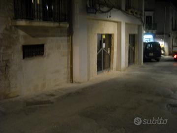 Locale72mq. 2vetrate +finestaWC