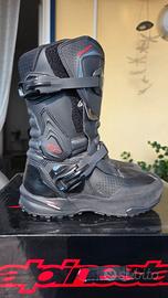 Stivali moto Alpinestar pari al nuovo
