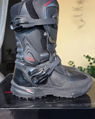 Stivali moto Alpinestar pari al nuovo