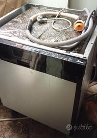 Lavastoviglie Candy CDI 1L38 da incasso

