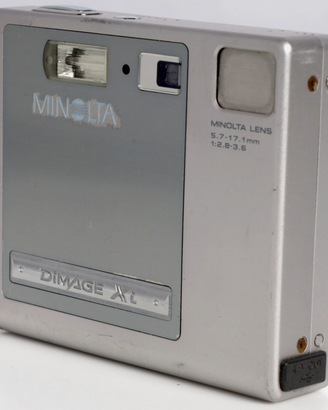 MINOLTA - Dimage X Macchina fotografica