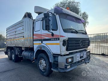 Mercedes Benz SK 2044 Autospurgo