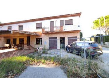 Immobile in asta di 659 m² con 1 locale a Chioggia
