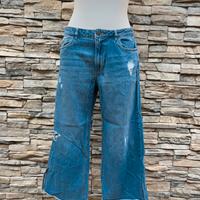 Jeans a gamba larga con strappi