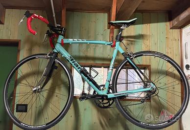 Bici Bianchi via Nirore 7