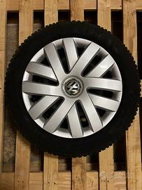 Cerchi in ferro completi di pneumatici invernali