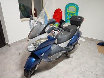 Aprilia Atlantic 250