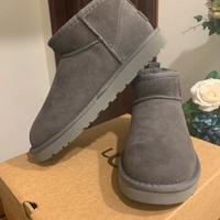 Stivali da neve UGG Mini Short, Grigio, Taglia 38
