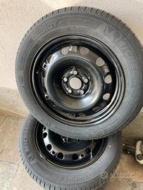 Gomme e cerchi vw Polo 5 fori