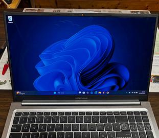 Computer portatile - Asus vivobook 15 OLED