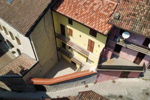 CASA SEMINDIPENDENTE A VOBARNO