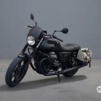 MOTO GUZZI V7 III 750