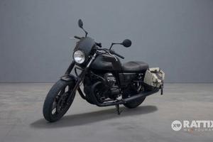 MOTO GUZZI V7 III 750