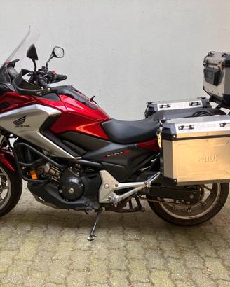 HONDA NC 750 X DCT  2018