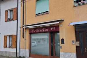 Staranzano negozio in centro