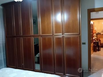 Camera da letto in legno di noce tutto come in fot