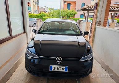 volkswagen golf 8 eTSI