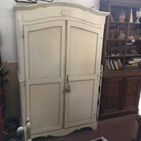 Armadio a 2 ante