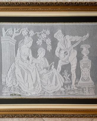 Quadro in filè fatto a mano  – cornice dorata