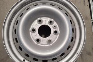 CERCHIO ANTERIORE 16" IVECO DAILY 5801622004