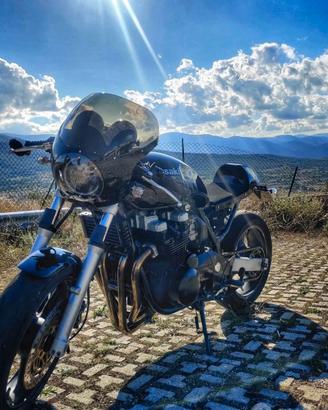 Kawasaki zr7 Cafè race