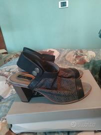 Sandaletti con tacco