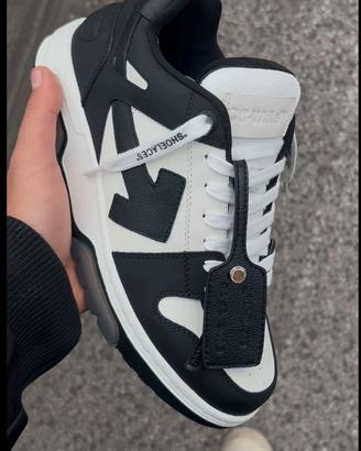 Off-White Out Of Office White Black