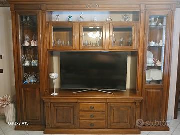 Parete attrezzata sparecchia tavola libreria