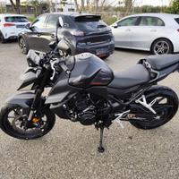 Honda Hornet 750