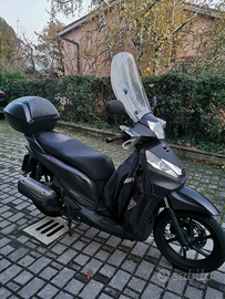 Honda SH 300 i Sporty