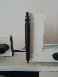 Cerniere per infissi in alluminio stile gotico