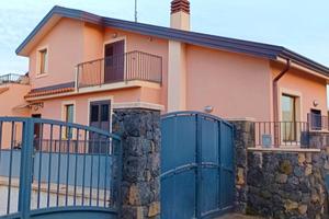 Porzione di Villa Via G.Matteotti Unicar