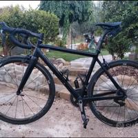 bici da strada corsa carbonio