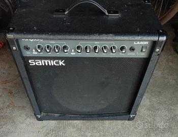 Amplificatore x chitarra  40W Samick LA40R