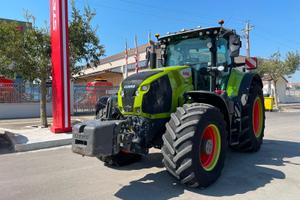 CLAAS AXION 830 2023